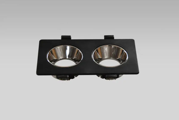 Dubbele GU10 armatuur | Zwart - Chroom | Kantelbaar en Richtbaar | Inbouwspot | Rechthoek | ø 2x76mm Livolo Nederland B.V.