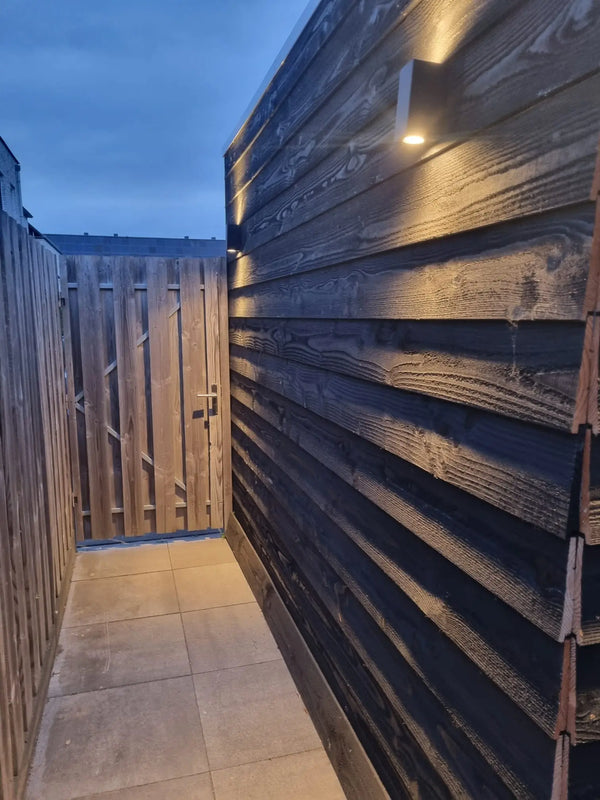 Wandlamp | Zwart | GU10 armatuur | Onder en Boven | IP54 Livolo Nederland B.V.