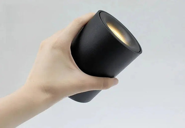 Opbouwspot | Zwart | 1 | Deluxe LED | 360 Graden | Rond Livolo Nederland B.V.